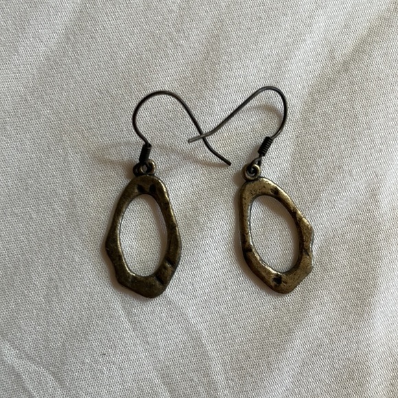 Women’s necklace and earring - Picture 2 of 3